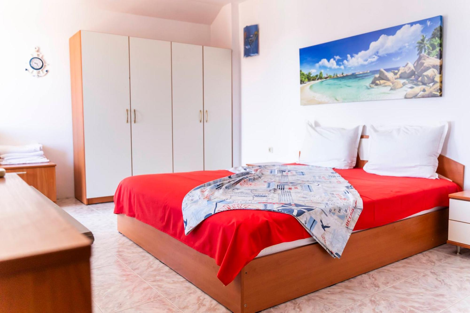 Family House Katerini Hotel Nesebar Ngoại thất bức ảnh