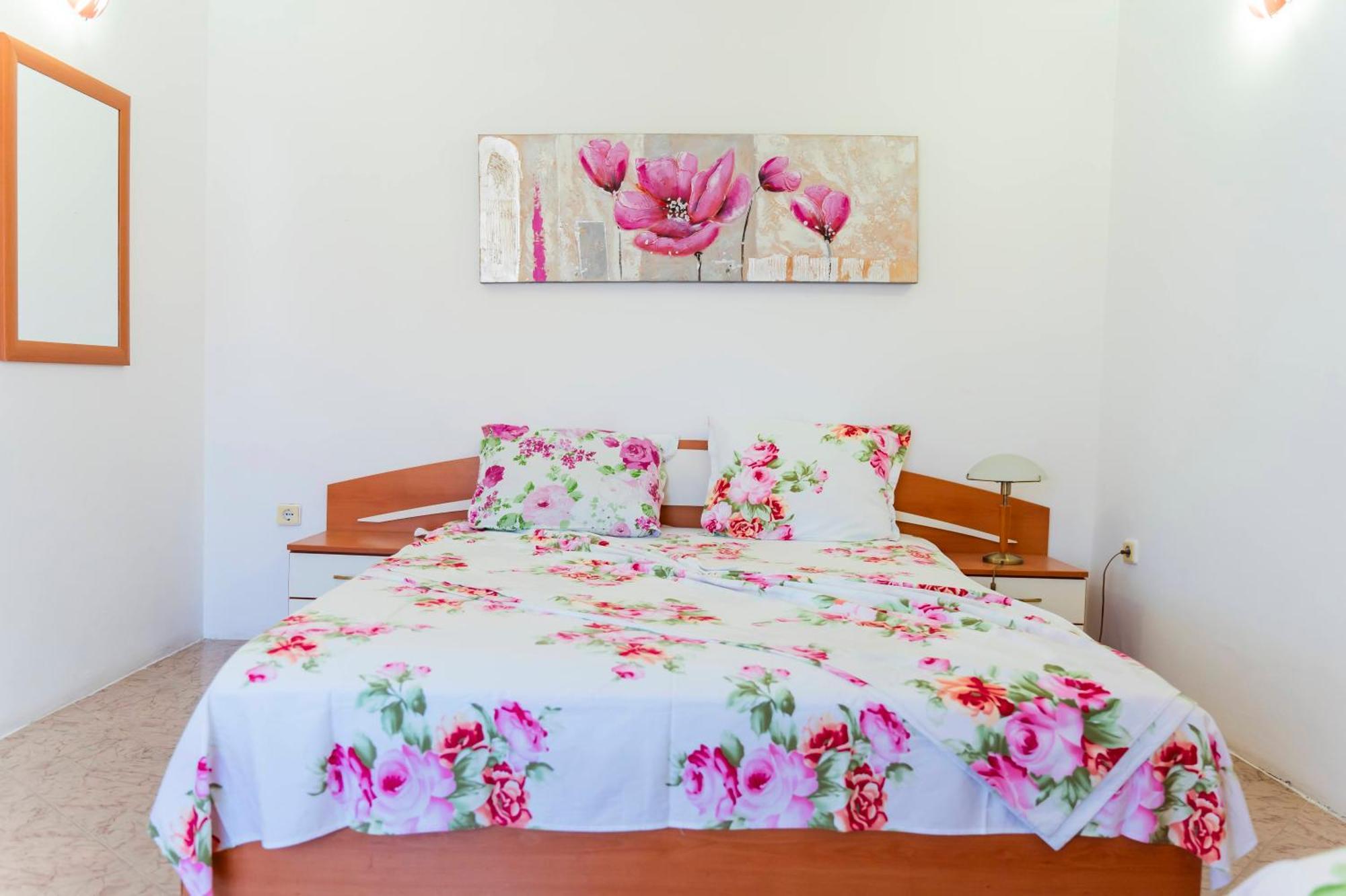 Family House Katerini Hotel Nesebar Ngoại thất bức ảnh